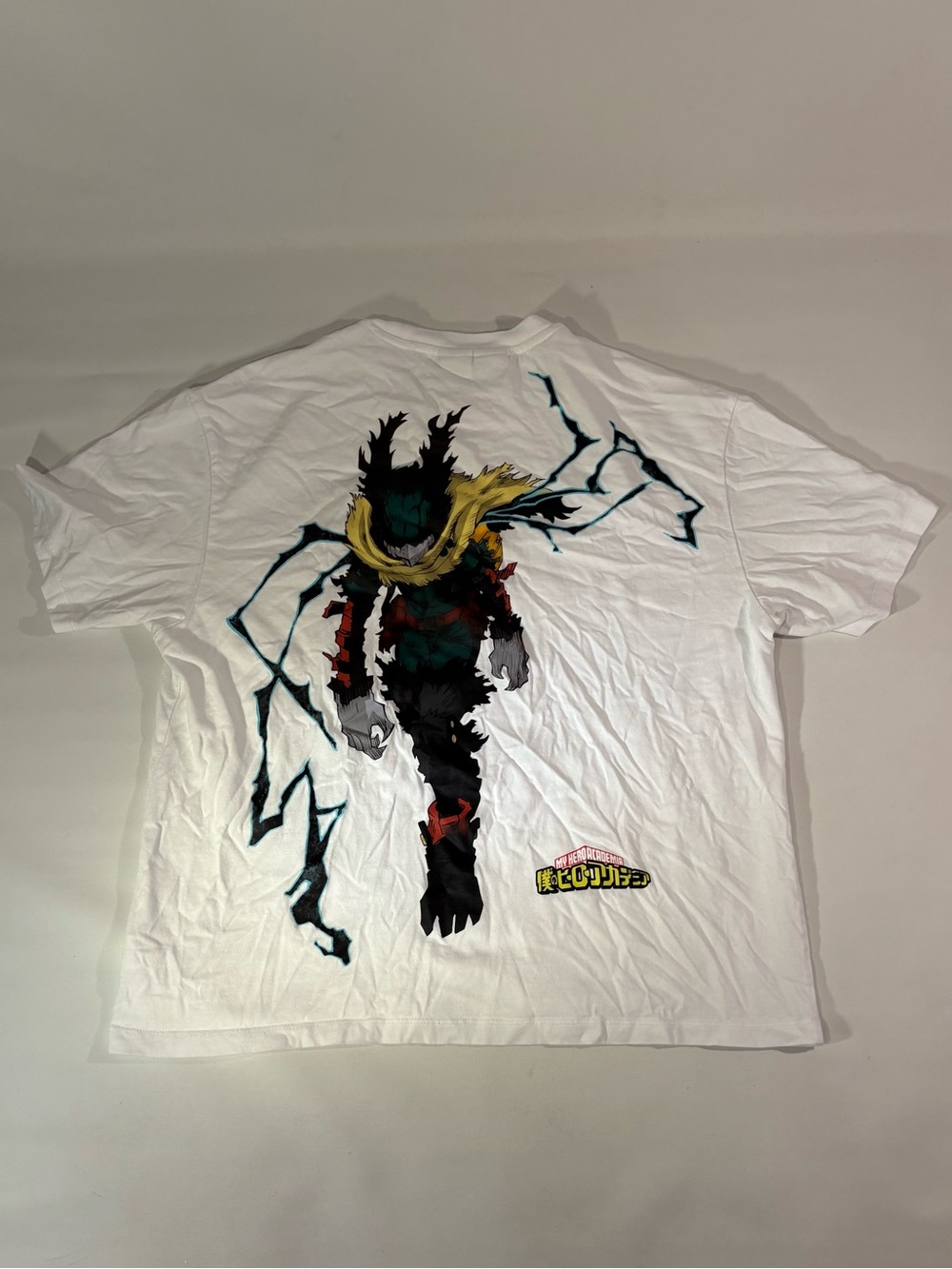 💥 MY HERO ACADEMIA DEKU BERSHKA WHITE GRAPHIC ANIME T-SHIRT SIZE MEDIUM 💥